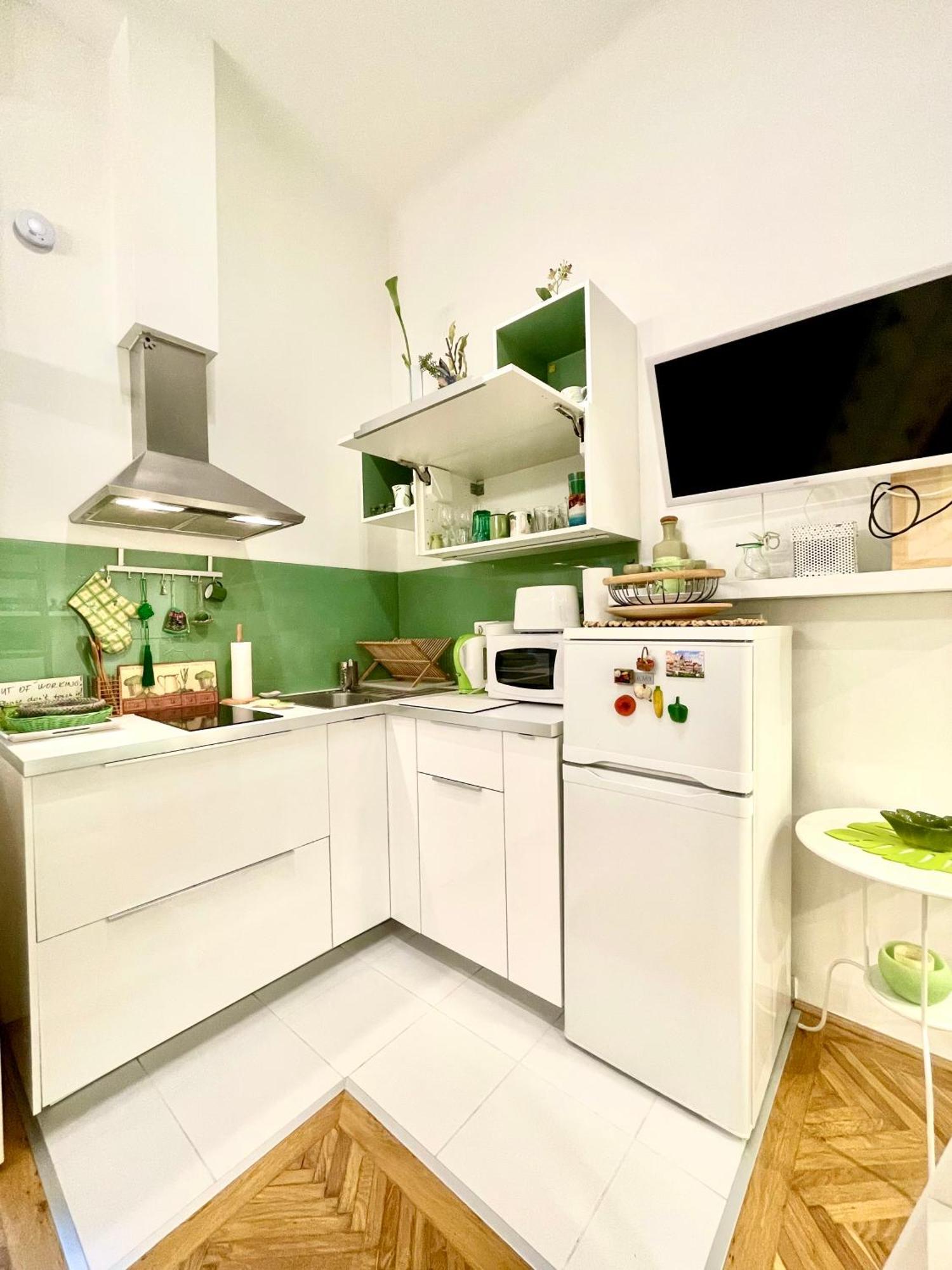 Green Pearl Apartment At St Stephen' S Basilica بودابست المظهر الخارجي الصورة