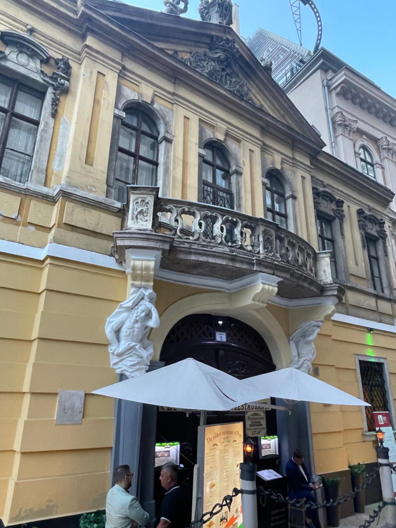 Green Pearl Apartment At St Stephen' S Basilica بودابست المظهر الخارجي الصورة